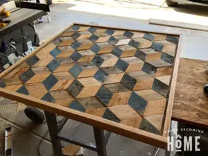 finished wood art from recycled pallets