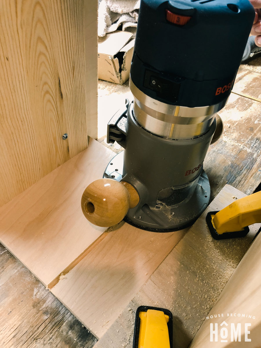 routing dividers in drawers of shoe cabinet