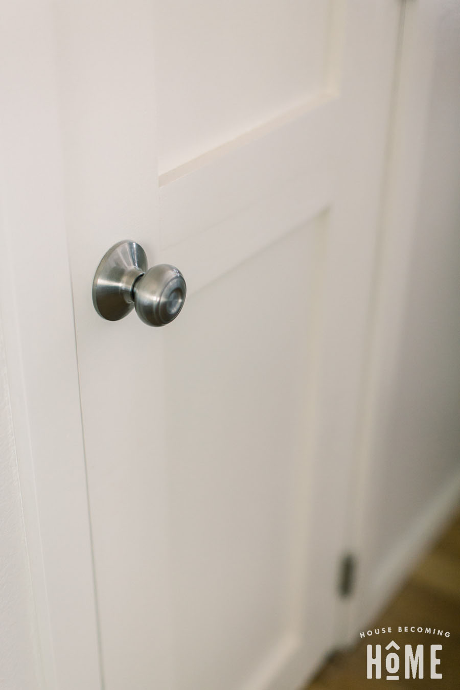 Cutting a hole for the door knob in a DIY solid core door