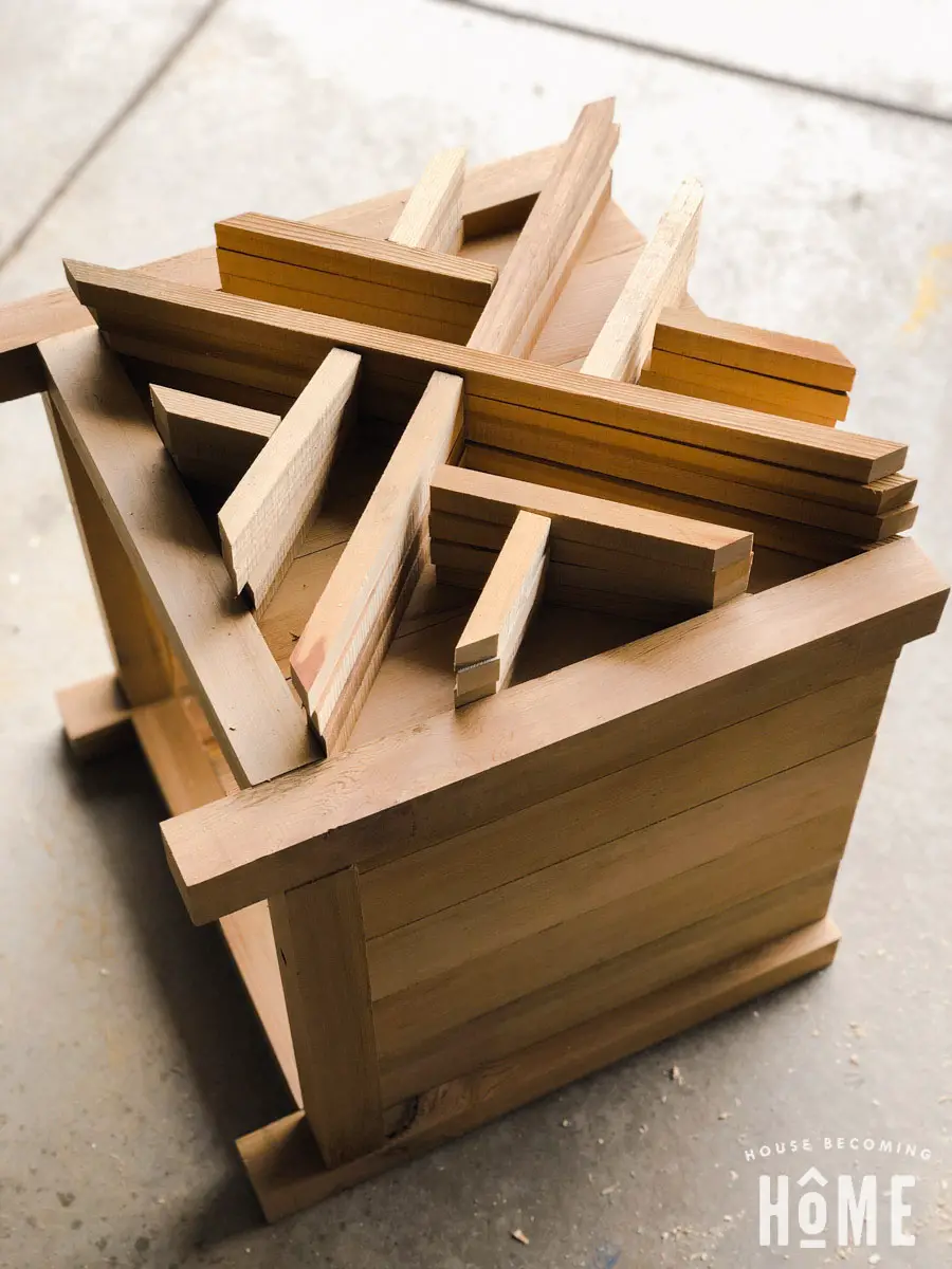 Angled Cuts for Decorative DIY Cedar Planter