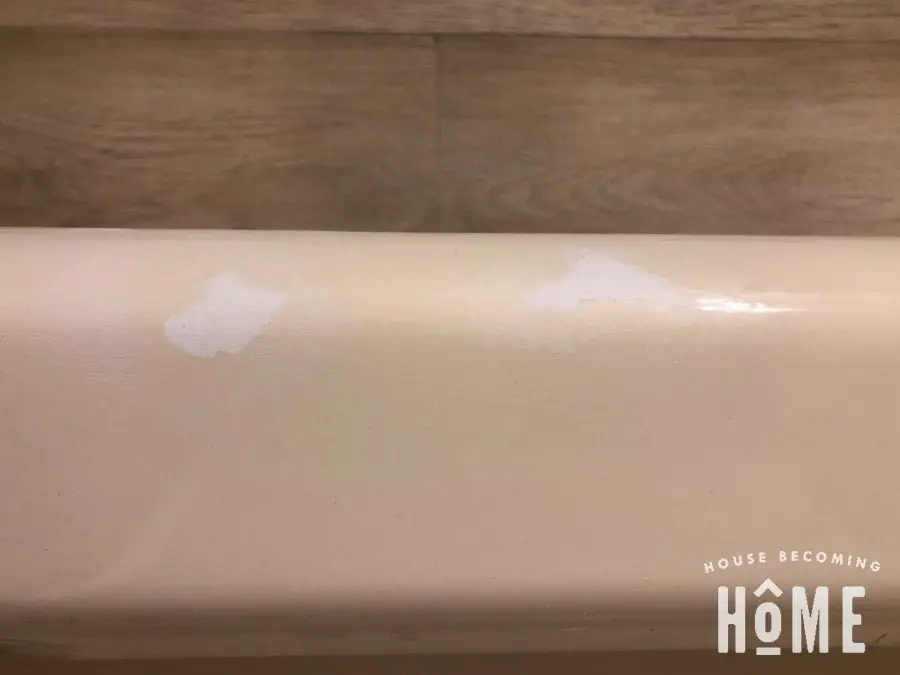 How to Repair Chips in Old Bathtub