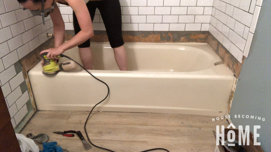 Sand Bathtub Before Painting It