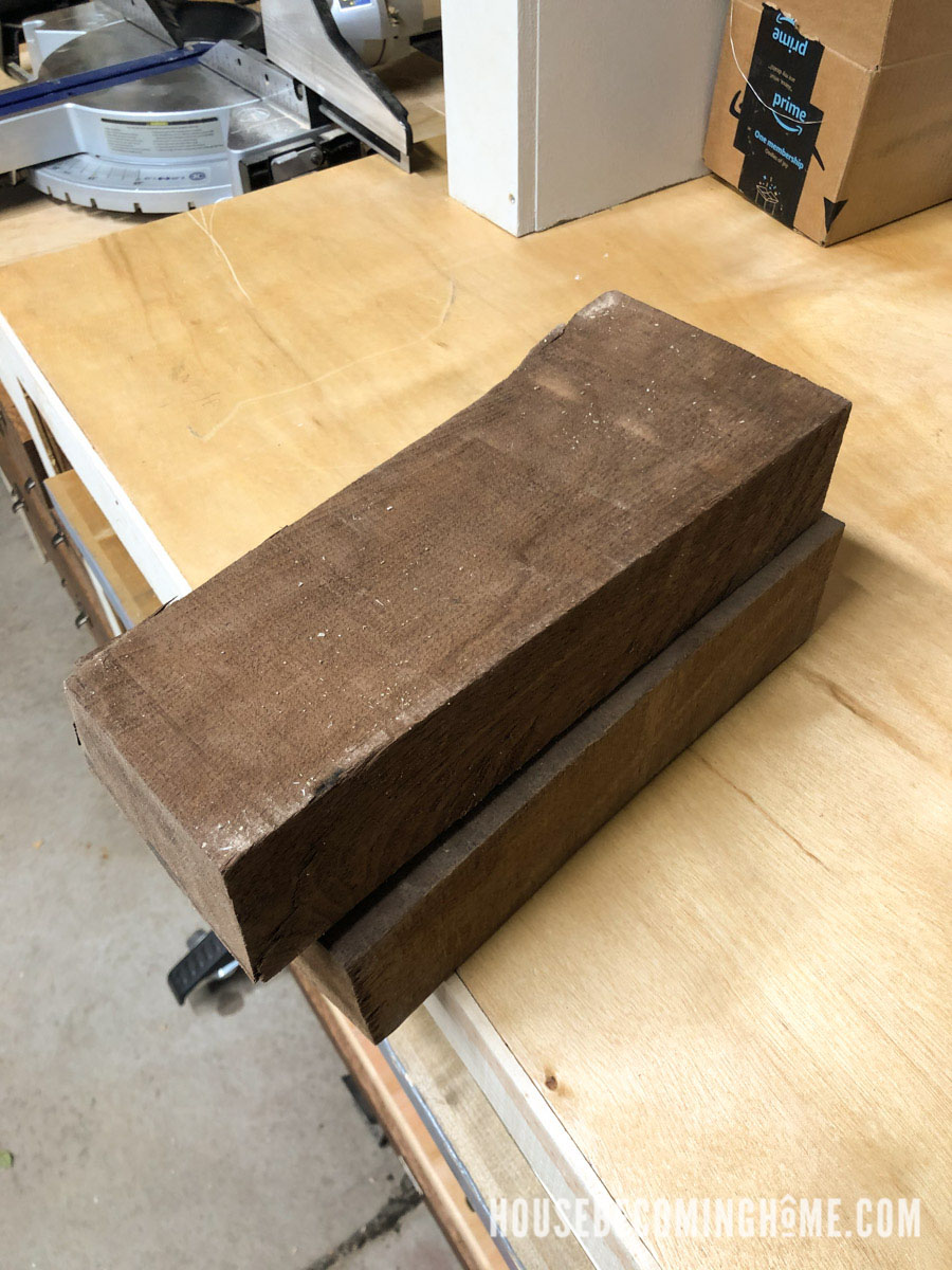 Walnut Wood Scraps Used to Make a Simple Modern Wooden Cake Stand