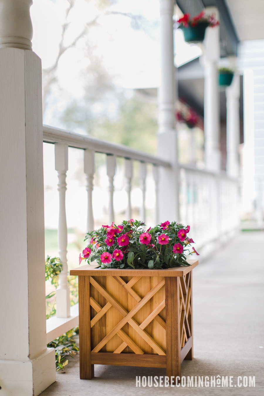 Build a Chippendale Planter