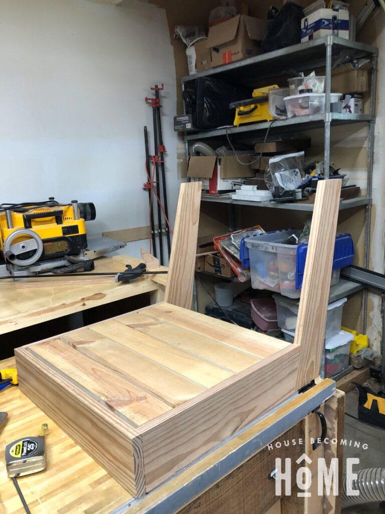 Building Outdoor Chair Seat